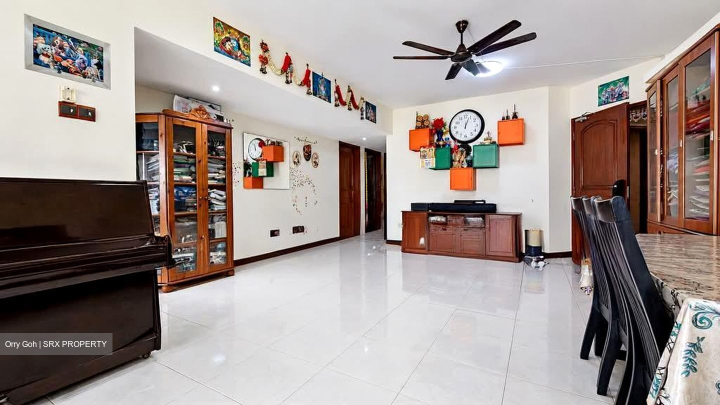 Melville Park (D18), Condominium #562837751